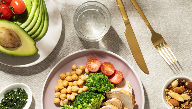 Keto Weight Loss: The Ultimate Guide to Shedding Pounds on a Ketogenic Diet Keto Weight Loss: The Ultimate Guide to Shedding Pounds on a Ketogenic Diet